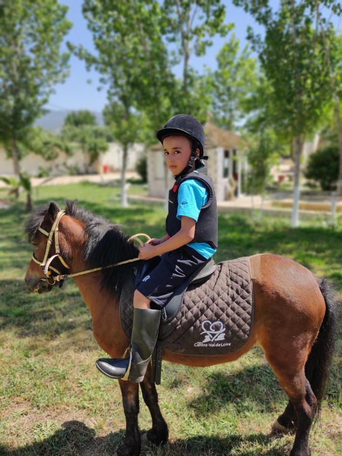 Le Vallon Vert - Club Equestre Azrou Buitenkant foto